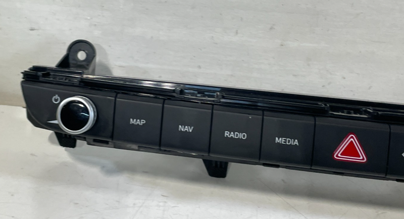 Load image into Gallery viewer, 2023-2025 HYUNDAI PALISADE FRONT DASH MEDIA RADIO CONTROL SWITCH PANEL # 103325
