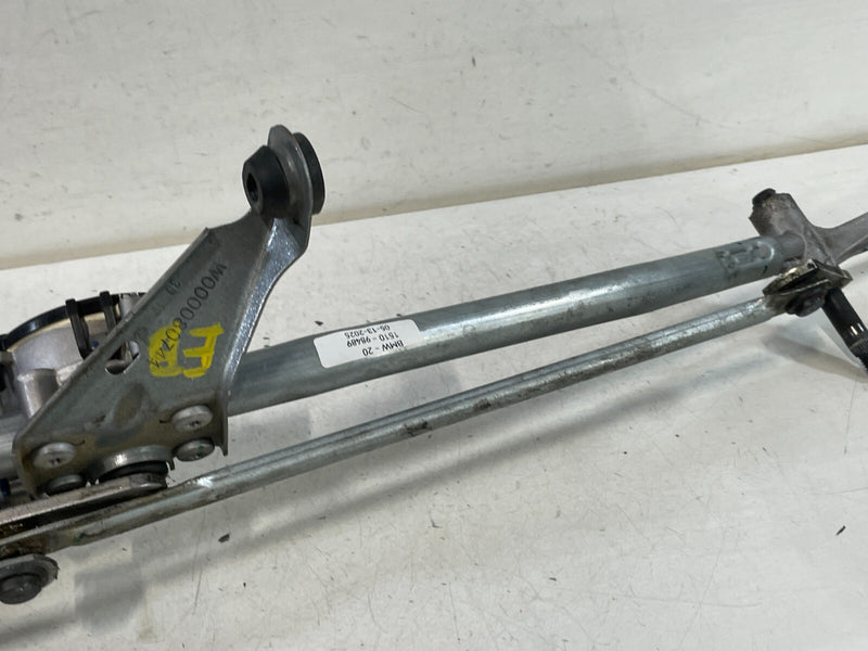 Load image into Gallery viewer, 19-24 BMW 330i 330e FRONT WINDSHIELD WIPER TRANSMISSION LINKAGE W/ MOTOR # 98489
