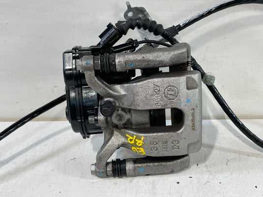 23 - 26 Honda HR-V REAR RIGHT PASSENGER DISC BRAKE CALIPER W/ ABS SENSOR