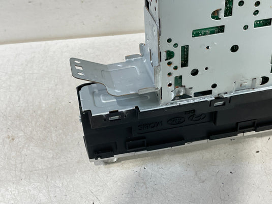 2021-2023 GENESIS G70 DASHBOARD AUDIO RADIO RECEIVER MODULE HEAD UNIT