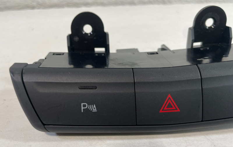 Load image into Gallery viewer, 2020 - 2021 CADILLAC CT5 CT4 HAZARD WARNING CONTROL SWITCH BLACK # 104977D

