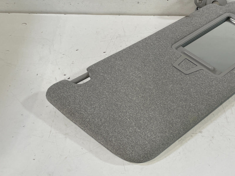 Load image into Gallery viewer, 2020 - 2023 HYUNDAI PALISADE FRONT RIGHT SIDE SUNVISOR SUN VISOR GRAY # 103566
