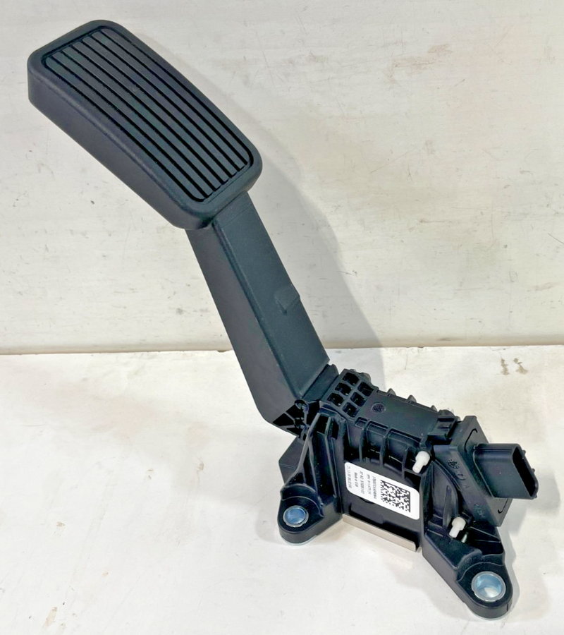 Load image into Gallery viewer, 2019-2025 ACURA RDX GAS ACCELERATOR THROTTLE TRAVEL SENSOR PEDAL 2.0L # 101169
