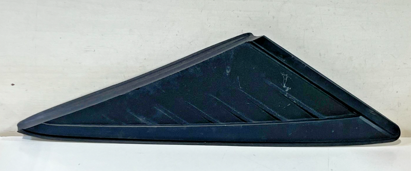 Load image into Gallery viewer, 2021-2023 HYUNDAI ELANTRA ELANTRA N REAR RIGHT SIDE C PILLAR TRIM PANEL # 101787
