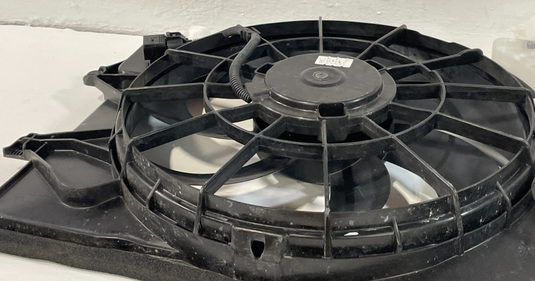 21-23 HYUNDAI ELANTRA ENGINE RADIATOR COOLING FAN BLOWER ASSEMBLY 2.0L