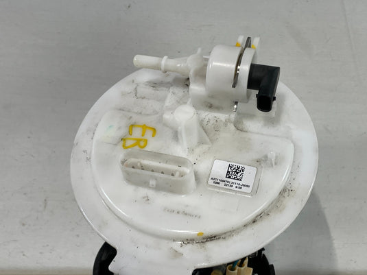 2021 - 2025 GENESIS G70 FUEL GAS PUMP SENDING UNIT ASSEMBLY 31110-J5050