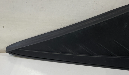 2021-2023 HYUNDAI ELANTRA ELANTRA N REAR RIGHT SIDE C PILLAR TRIM PANEL