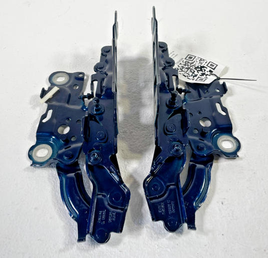 19-25 BMW G82 M4 M440i 330i FRONT LH & RH HOOD BONNET HINGE PAIR BLUE