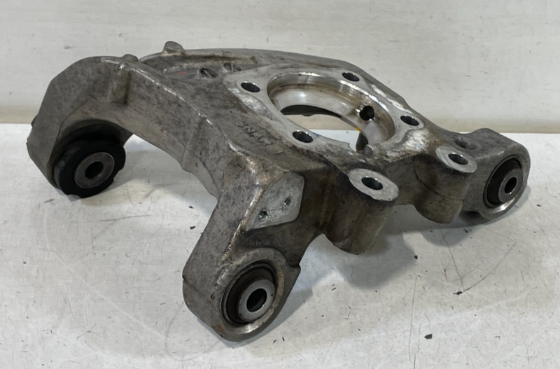 Load image into Gallery viewer, 2019 - 2025 INFINITI QX50 AWD REAR RIGHT PASSENGER SIDE SPINDLE KNUCKLE # 98884
