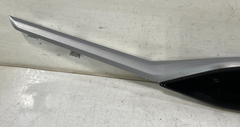 Load image into Gallery viewer, 19-24 BMW 330i 330i RIGHT Drive SIDE CENTER CONSOLE BEZEL MOLDING TRIM # 98333
