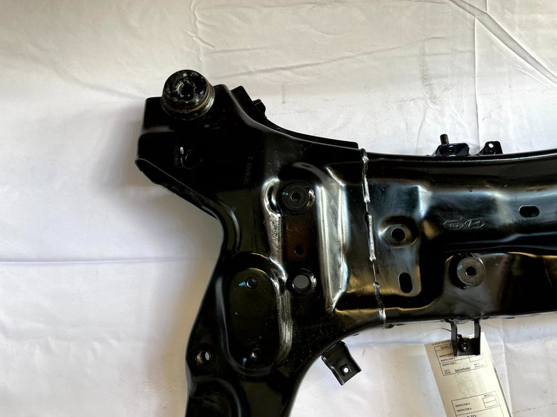 Load image into Gallery viewer, 2023-2025 KIA SPORTAGE FWD FRONT SUSPENSION SUBFRAME CROSSMEMBER CRADLE # 106670
