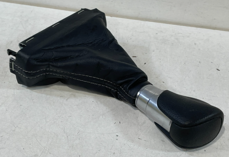 Load image into Gallery viewer, 22-24 HONDA CIVIC AUTOMATIC TRANSMISSION GEAR SHIFTER KNOB W/ BOOT COVER #96594
