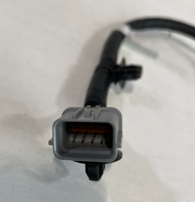 Load image into Gallery viewer, 21-23 GENESIS G70 REAR LEFT BUMPER WIRE WIRING HARNESS CABLE G9991-47000 #104268
