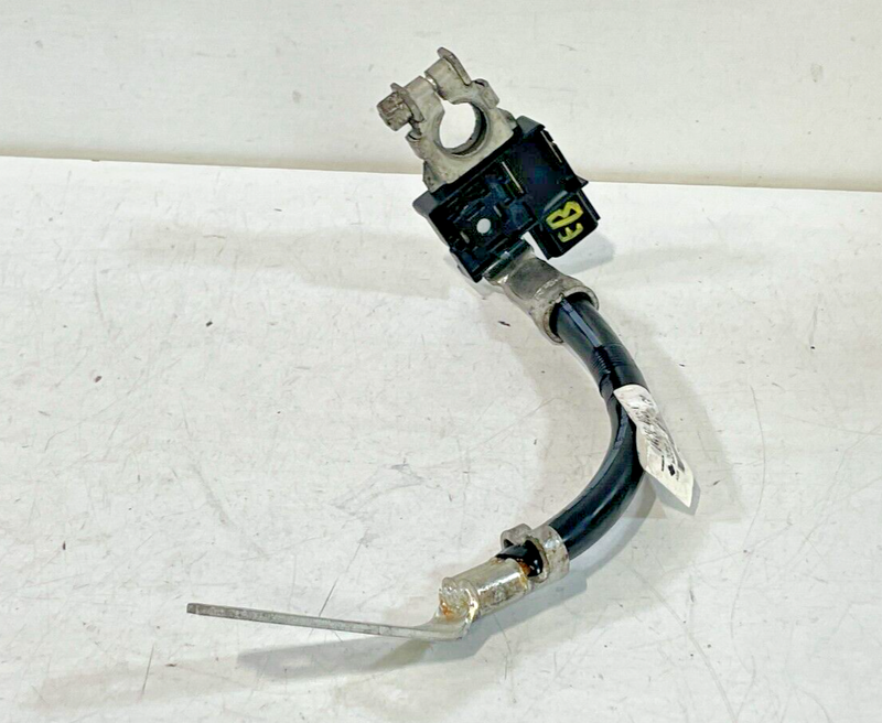 Load image into Gallery viewer, INFINITI Q60 NEGATIVE BATTERY FUSE FUSIBLE LINK TERMINAL W/ CABLE 2.0L # 92943
