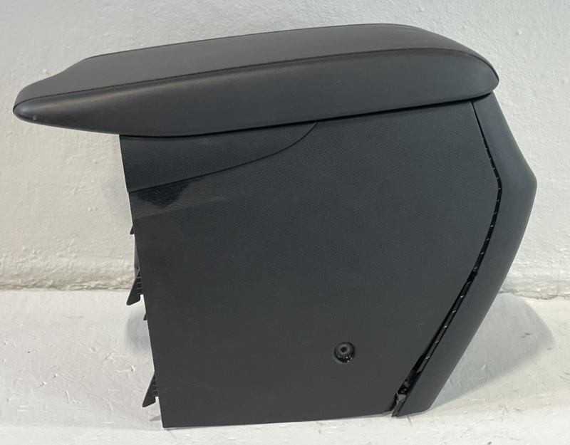 Load image into Gallery viewer, 20-22 HYUNDAI SONATA CENTER CONSOLE STORAGE COMPARTMENT BOX W/ ARMREST # 102105
