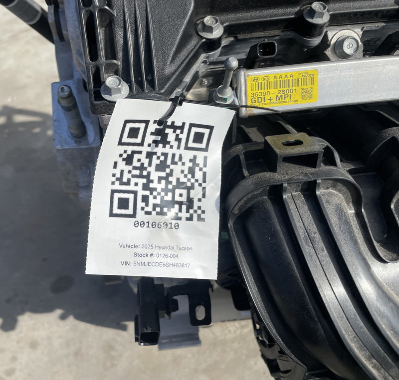 Load image into Gallery viewer, 2025 HYUNDAI TUCSON AWD AUTOMATIC ENGINE ASSEMBLY 7K MILEAGE 2.5L # 106010
