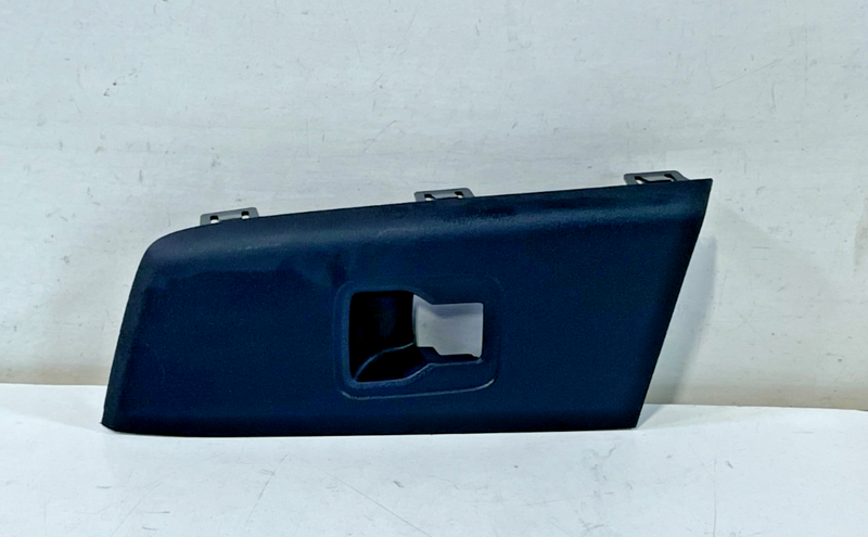 Load image into Gallery viewer, 2023 - 2025 HONDA CR-V REAR LEFT DRIVER SIDE DOOR WINDOW SWITCH BEZEL # 102546
