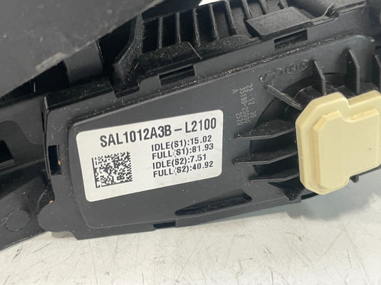 21 - 25 HYUNDAI PALISADE SANTA FE GAS ACCELERATOR PEDAL THROTTLE SENSOR