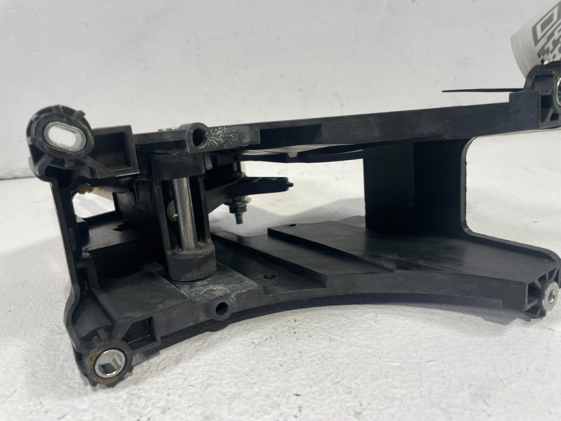 Load image into Gallery viewer, 23-25 HONDA HR-V AUTO TRANSMISSION SHIFT SHIFTER GEAR SELECTOR LEVER # 105494
