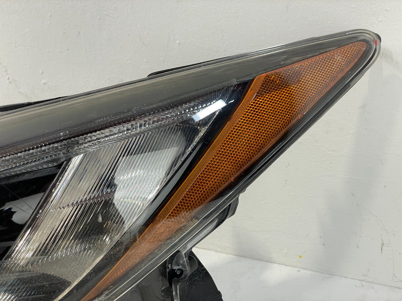 Load image into Gallery viewer, 2019 - 2020 INFINITI QX60 LEFT DRIVER SIDE LED HEADLIGHT HEADLAMP # IG18-HDU904
