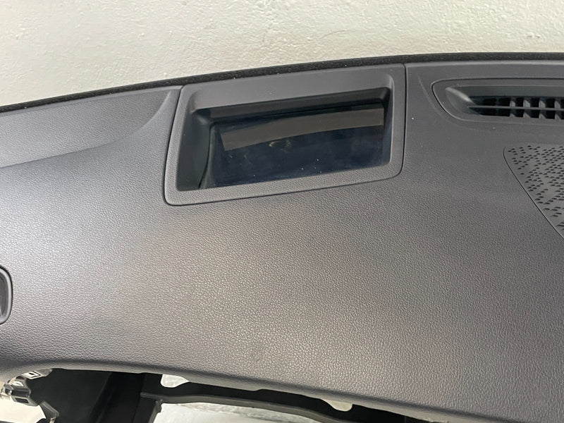 Load image into Gallery viewer, 2020 - 2022 HYUNDAI PALISADE INSTRUMENT PANEL PAD DASHBOARD ASSEMBLY # 103638
