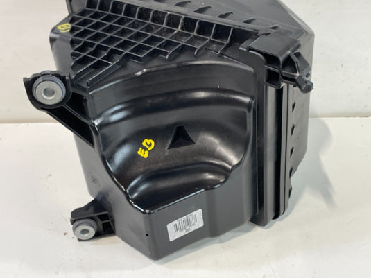 2020-2025 HYUNDAI PALISADE ENGINE AIR INTAKE CLEANER HOUSING BOX 3.8L