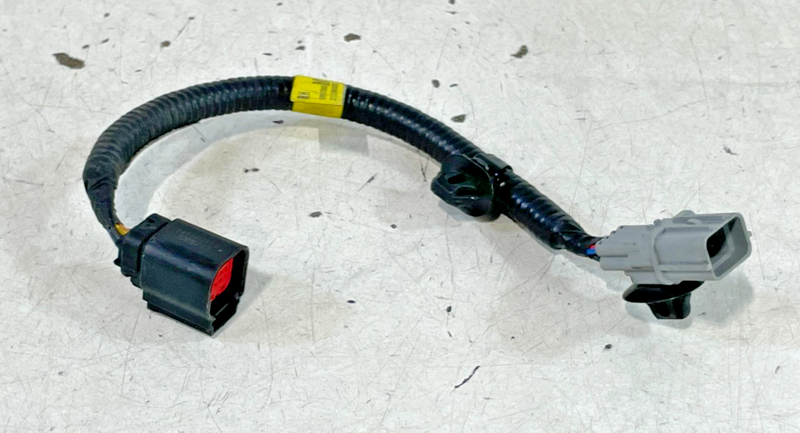 Load image into Gallery viewer, 21-23 GENESIS G70 REAR BUMPER WIRE WIRING HARNESS CABLE G9991-57000 # 100970

