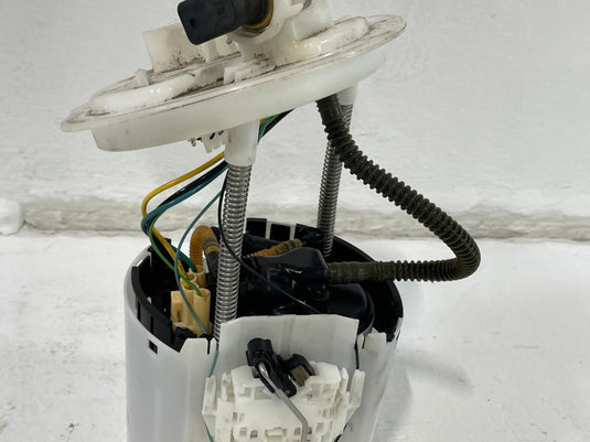 2022- 2023 KIA STINGER GT-LINE FUEL GAS PUMP ASSEMBLY 31110-J5050 2.5L
