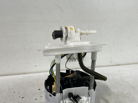 2021 - 2025 GENESIS G70 FUEL GAS PUMP SENDING UNIT ASSEMBLY 31110-J5050