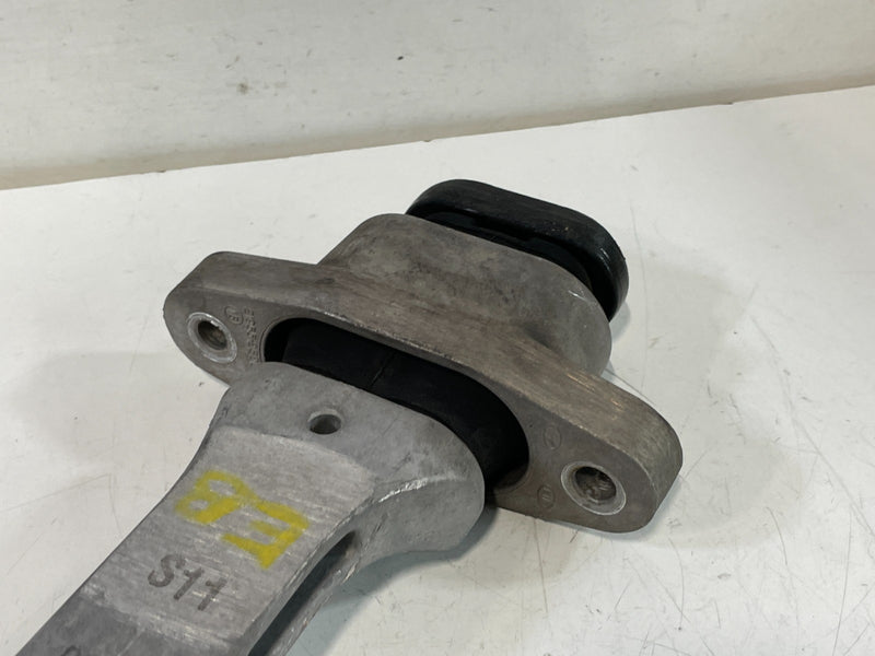 Load image into Gallery viewer, 19-25 HYUNDAI SANTA FE PALISADE ENGINE MOTOR MOUNT TORQUE ARM ROLL ROD # 102228
