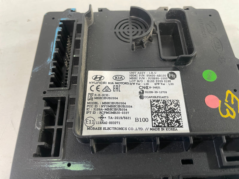 Load image into Gallery viewer, 2021-2023 HYUNDAI ELANTRA ENGINE &amp; BODY CONTROL MODULE ECM BCM W/KEY FOB #104630

