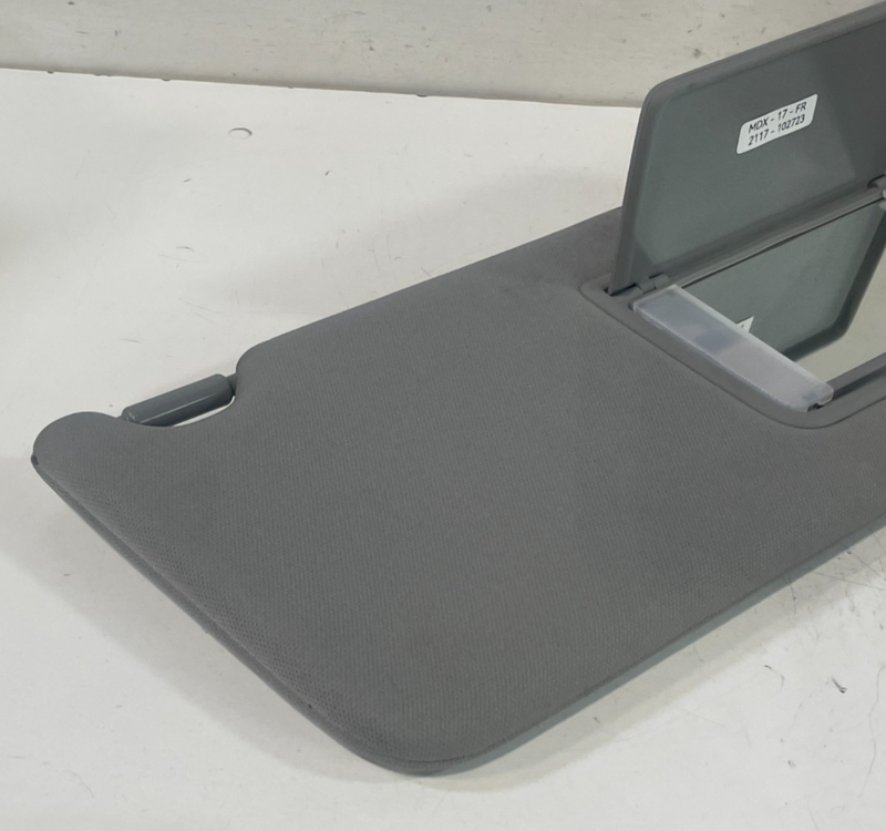 Load image into Gallery viewer, 17-20 ACURA MDX FRONT RIGHT PASSENGER SIDE INTERIOR SUNVISOR SUN VISOR # 102723
