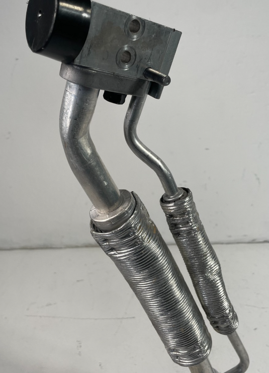 22-25 HYUNDAI TUCSON AC AIR CONDITIONING SUCTION & LIQUID LINE HOSE TUBE
