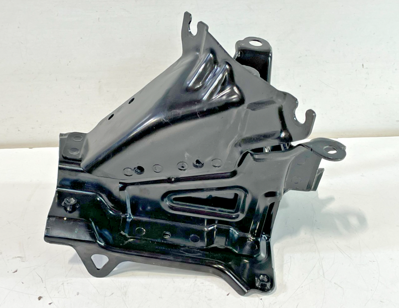 Load image into Gallery viewer, 23-25 HONDA CR-V HYBRID BATTERY TRAY LOWER HOLDER MOUNT SUPPORT BRACKET # 102663
