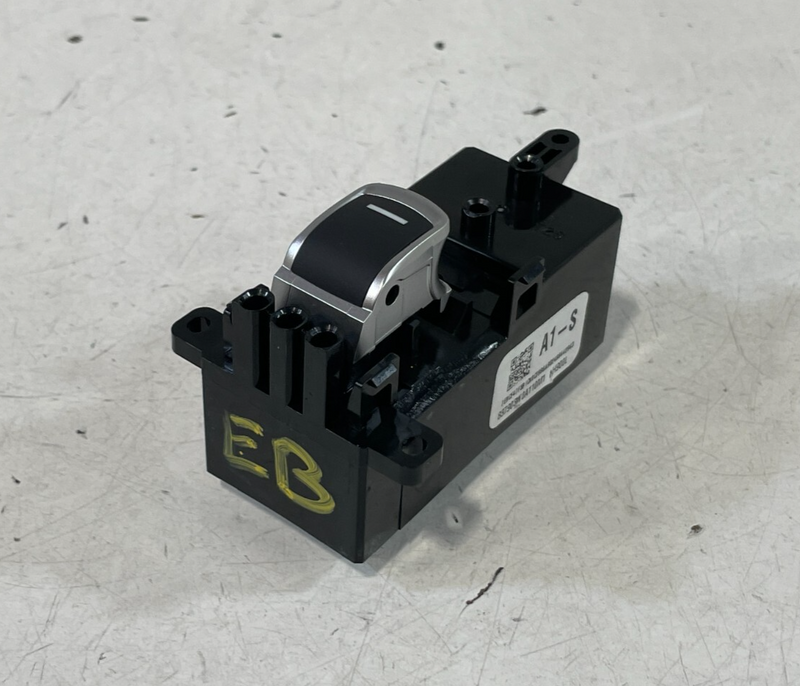 Load image into Gallery viewer, 2022-2025 HONDA CIVIC ACCORD HR-V REAR LEFT SIDE POWER DOOR WINDOW SWITCH #98937
