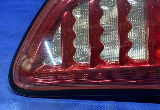 2011-2014 INFINITI QX56 QX80 RIGHT SIDE LED INNER TRUNK TAIL LIGHT LAMP