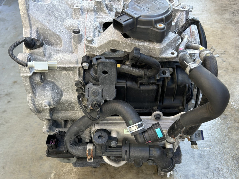 Load image into Gallery viewer, HYUNDAI PALISADE FWD AUTO TRANSMISSION ASSY 2023-2025 37K MILES 3.8L #NB1-TRU483
