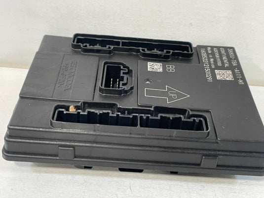 2016 - 2018 HONDA CIVIC ENGINE & BODY CONTROL MODULE W/ IGNITION SWITCH