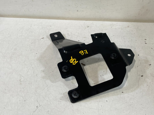 20-22 HYUNDAI PALISADE REAR RIGHT SIDE BLIND SPOT RADAR SENSOR BRACKET