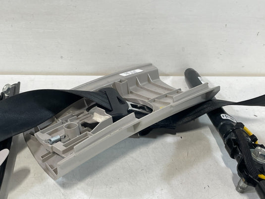 2022-2025 HONDA CIVIC FRONT RIGHT SIDE SEAT BELT RETRACTOR W/ TENSIONER