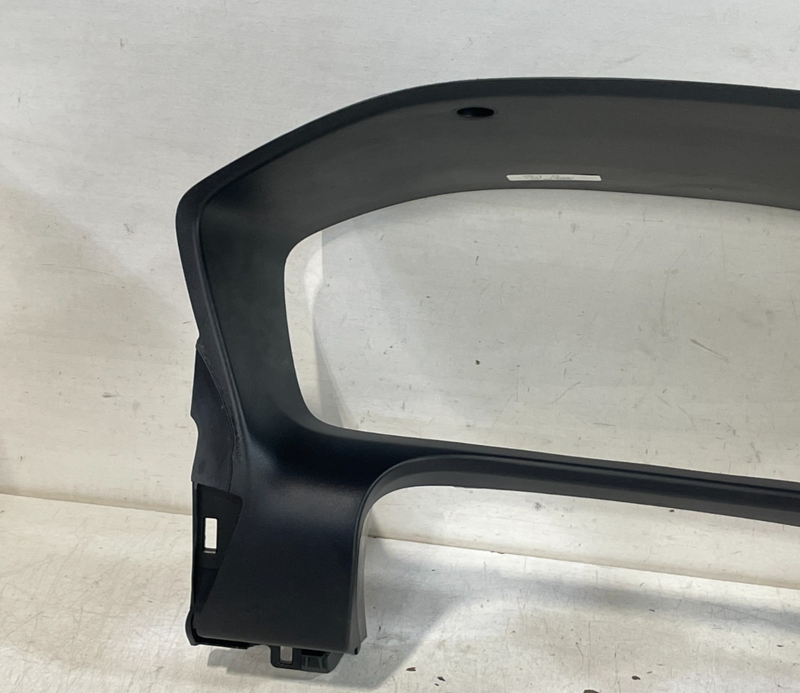 Load image into Gallery viewer, 23-24 HONDA HRV DASH INSTRUMENT CLUSTER BEZEL &amp; IGNITION SWITCH BUTTON # 100687
