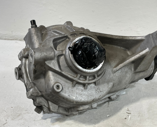 2019 - 2023 GENESIS G70 RWD REAR DIFFERENTIAL AXLE CARRIER ASSEMBLY 2.0L