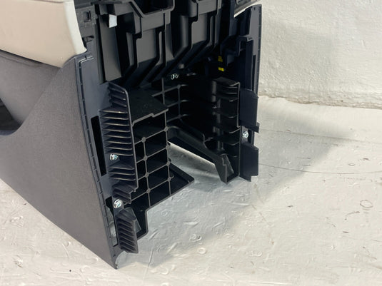 2020-2022 HYUNDAI PALISADE CENTER CONSOLE STORAGE COMPARTMENT ASSEMBLY