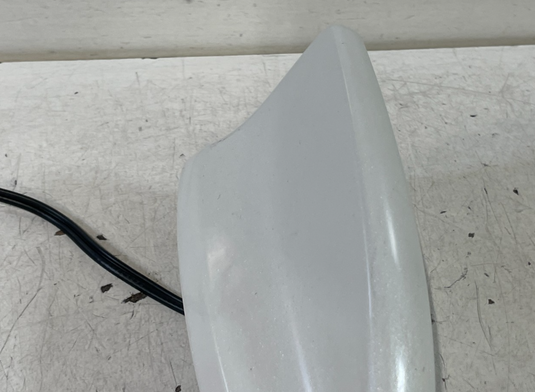 2023-2025 HR-V TOP ROOF SATELLITE SHARK FIN RADIO ANTENNA WHITE (NH883P)