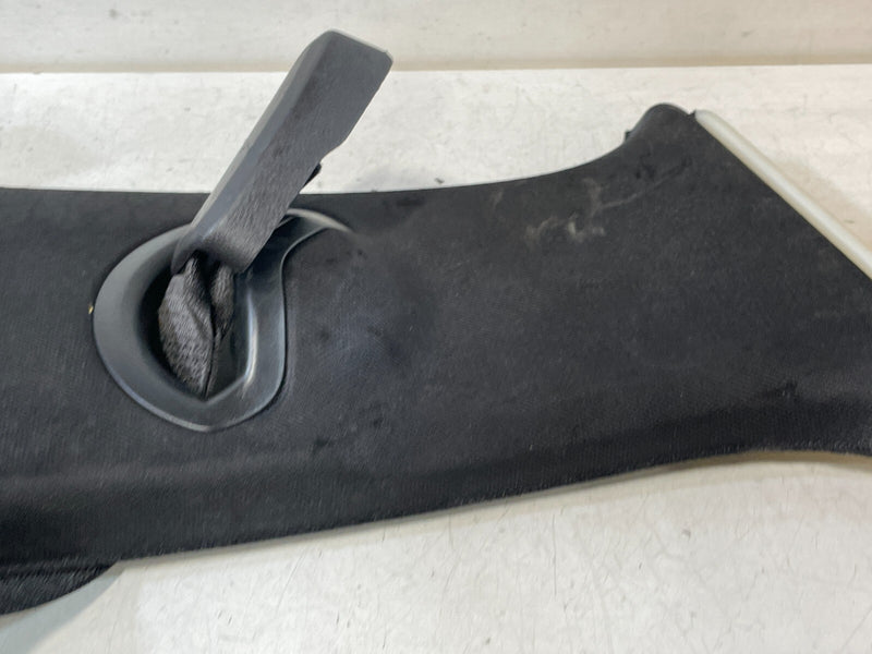 Load image into Gallery viewer, 2019-2024 BMW 330i 330e FRONT RIGHT PASSENGER SIDE SEAT BELT RETRACTOR # 98343
