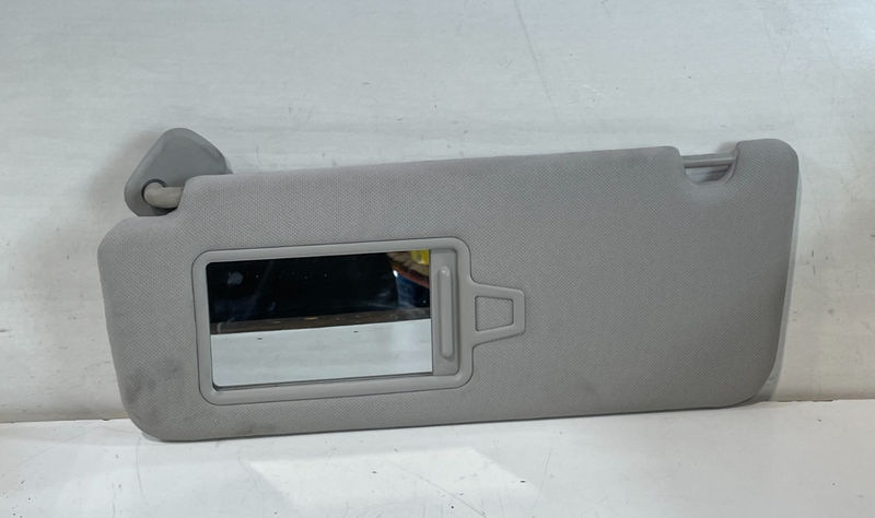 Load image into Gallery viewer, 2020 - 2023 HYUNDAI PALISADE FRONT LEFT DRIVER SIDE SUNVISOR SUN VISOR # 102203
