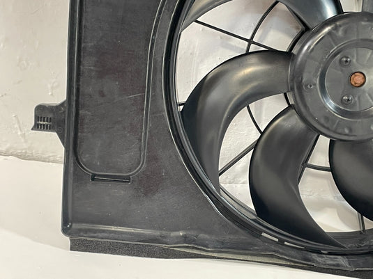 21-23 HYUNDAI ELANTRA ENGINE RADIATOR COOLING FAN BLOWER ASSEMBLY 2.0L