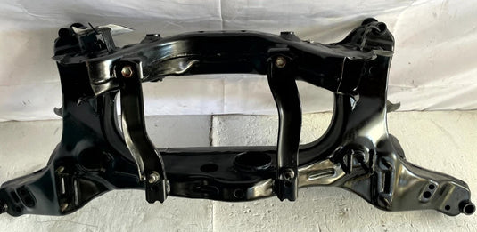 17-22 NISSAN ROGUE SPORT REAR SUSPENSION SUBFRAME CROSSMEMBER CRADLE