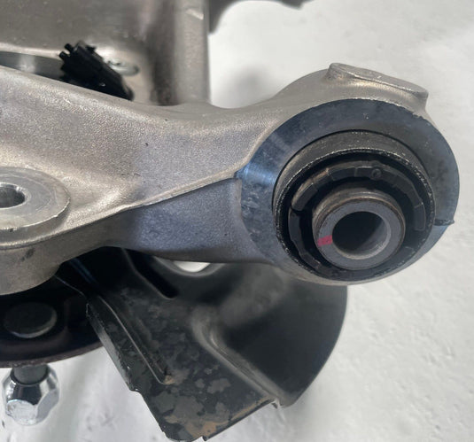 2023-2026 KIA SPORTAGE FWD REAR LEFT DRIVER SIDE SPINDLE KNUCKLE W/ HUB