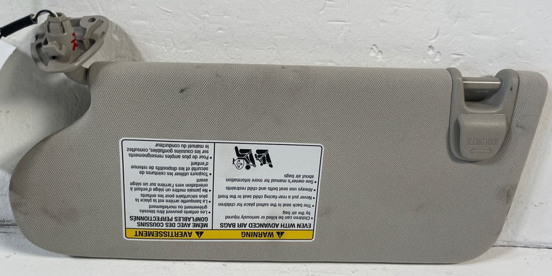 Load image into Gallery viewer, 2019 - 2025 INFINITI QX50 FRONT RIGHT PASSENGER SIDE SUNVISOR SUN VISOR # 106483
